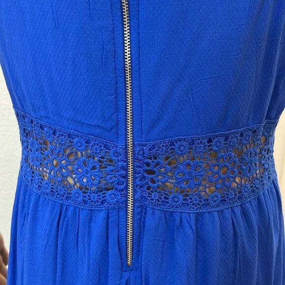 Xhiilaration Dress Size Large Cobalt Blue Scoop Neck Lace Cutout Waist Hem New - Picture 10 of 15